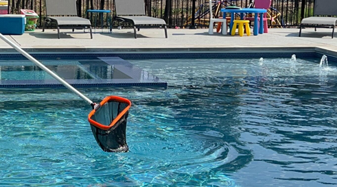 POOL CLEANING AND MAINTENANCE