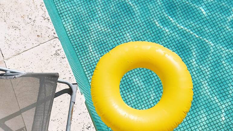 Top 5 fiberglass pool problems and solutions